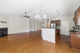 5905 Laurel Creek Ct, Greensboro, NC 27405 - Photo 17