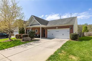 5905 Laurel Creek Ct, Greensboro, NC 27405 - Photo 3