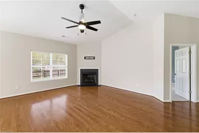 5905 Laurel Creek Court, Greensboro, NC 27405 - Photo 15