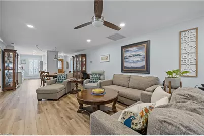 663 Dobson Court, Kernersville, NC 27284 - Photo 7