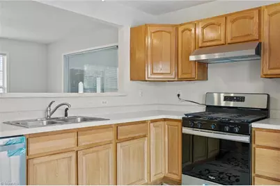 301 Cloverdale Drive, Archdale, NC 27263 - Photo 7