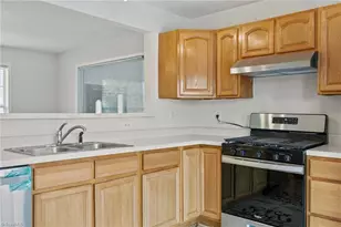 301 Cloverdale Dr, Archdale, NC 27263 - Photo 7