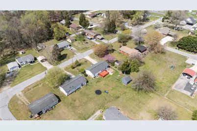 301 Cloverdale Drive, Archdale, NC 27263 - Photo 29