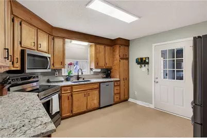 8388 Coachman Lane, Rural Hall, NC 27045 - Photo 11