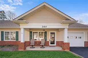 260 S Boyles St, Pilot Mountain, NC 27041 - Photo 1