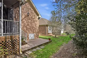 1332 Whitworth Ct, Kernersville, NC 27284 - Photo 31