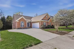 1332 Whitworth Ct, Kernersville, NC 27284 - Photo 3