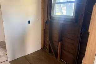 213 W Decatur St, Madison, NC 27025 - Photo 17