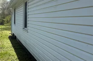 213 W Decatur St, Madison, NC 27025 - Photo 21