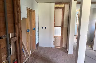 213 W Decatur St, Madison, NC 27025 - Photo 25