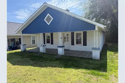 213 W Decatur Street, Madison, NC 27025 - Photo 1