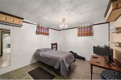 410 Lynhaven Drive, Winston-Salem, NC 27104 - Photo 29