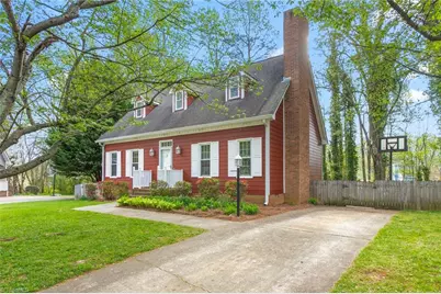 3922 Pondfield Court, Greensboro, NC 27410 - Photo 3