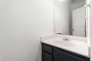 3922 Pondfield Ct, Greensboro, NC 27410 - Photo 17