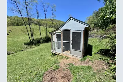 14691 N Nc Highway 16, Millers Creek, NC 28651 - Photo 19