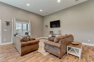 1034 Brooks Rd, Reidsville, NC 27320 - Photo 13