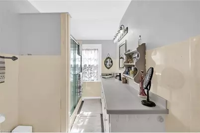 421 Chestnut Street, Eden, NC 27288 - Photo 25