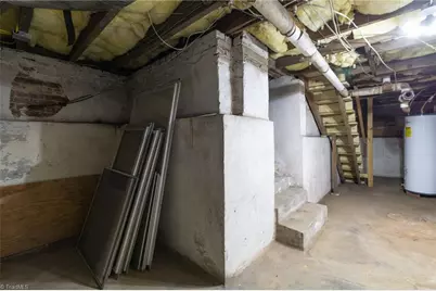 421 Chestnut Street, Eden, NC 27288 - Photo 29