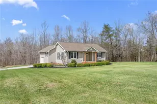 1819 Merritt Trail, Burlington, NC 27217 - Photo 31