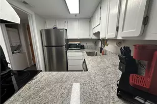 315 Spruce Street N, Winston-Salem, NC 27101 - Photo 3