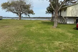 197 S River Dr, Beaufort, NC 28516 - Photo 5