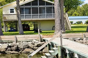 197 S River Dr, Beaufort, NC 28516 - Photo 3