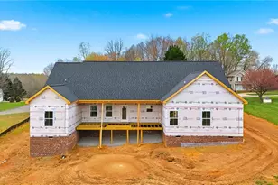 121 Winchester Dr, Ararat, NC 27007 - Photo 45