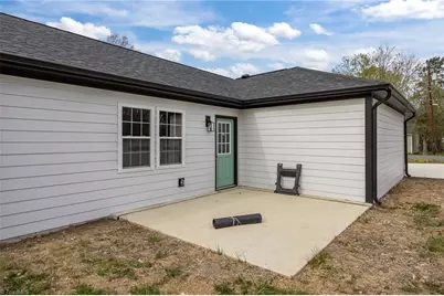 122 S School Street, Burlington, NC 27217 - Photo 31