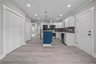 122 S School St, Burlington, NC 27217 - Photo 7