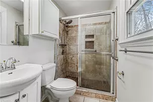 600 N Elam Ave, Greensboro, NC 27408 - Photo 19