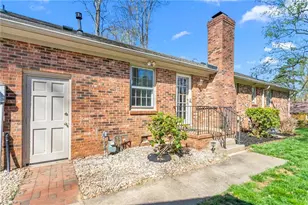 1104 Lamp Post Ln, Greensboro, NC 27410 - Photo 29