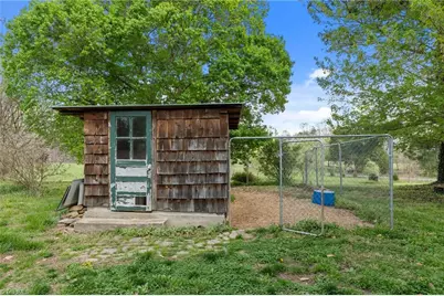 256 Bear Road, Madison, NC 27025 - Photo 31