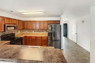 4832 Old Towne Village Cir, Winston-Salem, NC 27040 - Photo 5