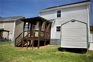 1 Palm Tree Ct, Greensboro, NC 27406 - Photo 5