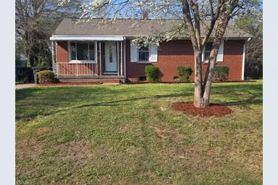 437 26th Street, Winston-Salem, NC 27105 - Photo 1