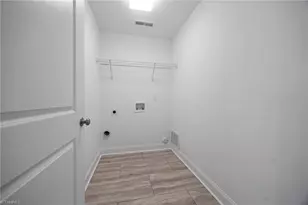 1310A Bothwell St, Greensboro, NC 27406 - Photo 15