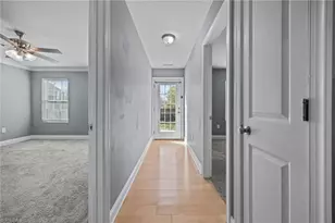 1310A Bothwell St, Greensboro, NC 27406 - Photo 21