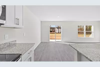 404 Jack Pine Street, Thomasville, NC 27360 - Photo 19