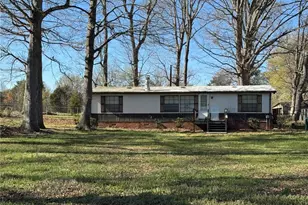 2023 Benaja Rd, Reidsville, NC 27320 - Photo 25