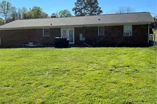 200 Choyce St, Lexington, NC 27295 - Photo 25