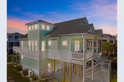 111 SE 44th Street, Oak Island, NC 28465 - Photo 3