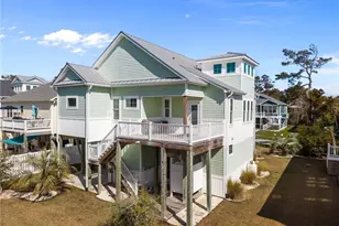 111 SE 44th St, Oak Island, NC 28465 - Photo 9