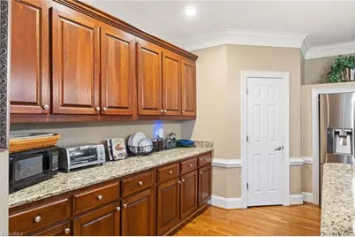 3403 Donnington Court, Greensboro, NC 27407 - Photo 9