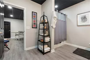 3403 Donnington Ct, Greensboro, NC 27407 - Photo 37