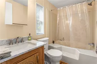 2234D Basil Holt Rd, Burlington, NC 27217 - Photo 13