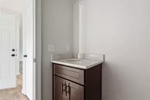 141 Hickory Creek Ct, Winston-Salem, NC 27107 - Photo 13