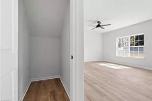 141 Hickory Creek Ct, Winston-Salem, NC 27107 - Photo 21