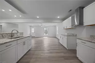 1 Godwin Ct, Greensboro, NC 27405 - Photo 9