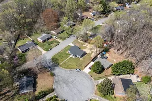 1 Godwin Ct, Greensboro, NC 27405 - Photo 29