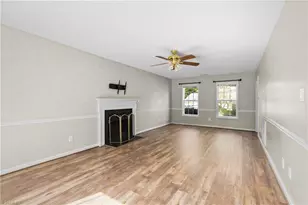 202 Wyndham Ave, High Point, NC 27265 - Photo 9